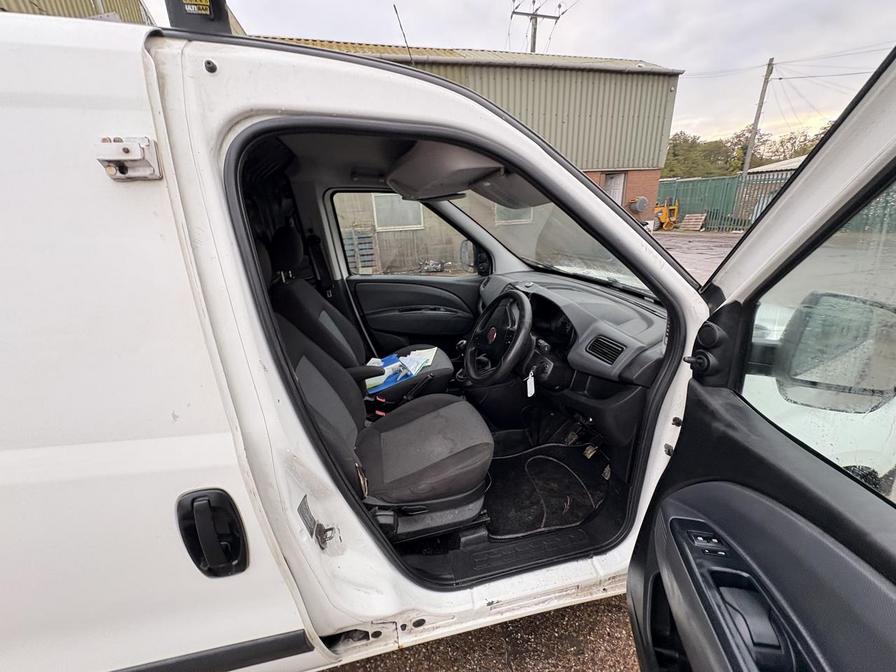 2015 Fiat Doblo Cargo – Model: Doblo 16V MultiJet – WN15WGO