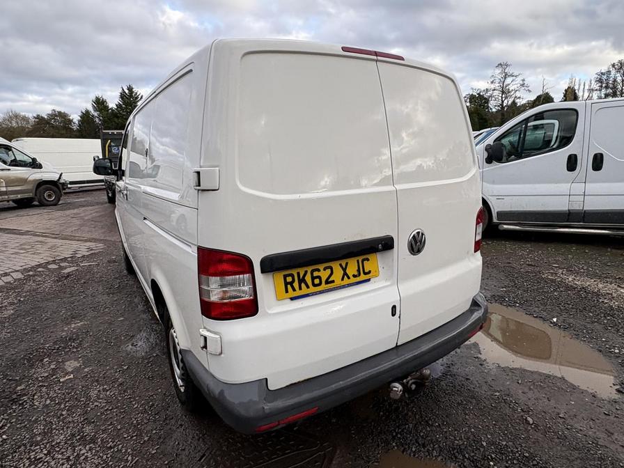 2012 Volkswagen Transporter – Model: Transporter T28 84 TDI SWB – RK62XJC