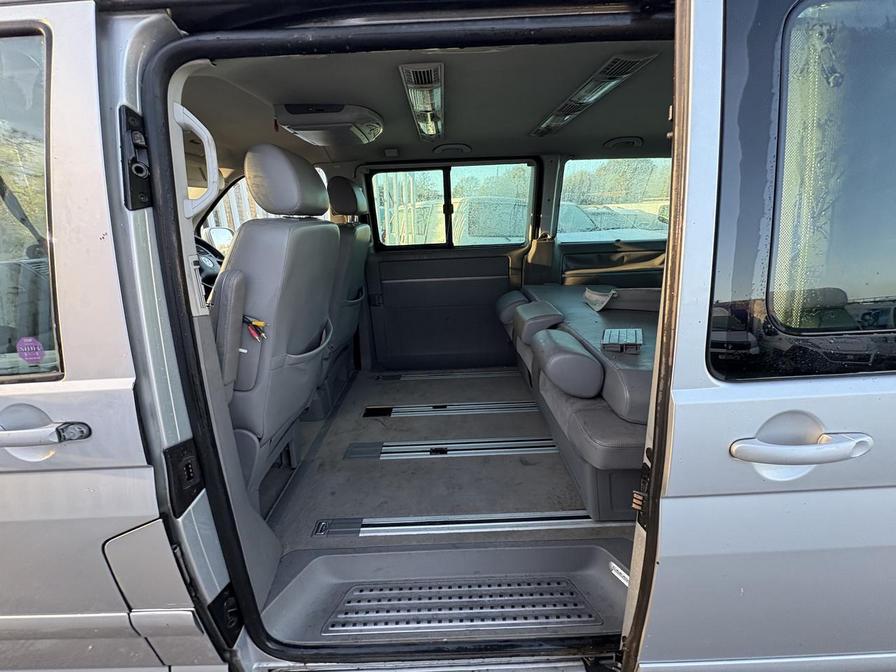 2005   – Model:  – PL54WHV