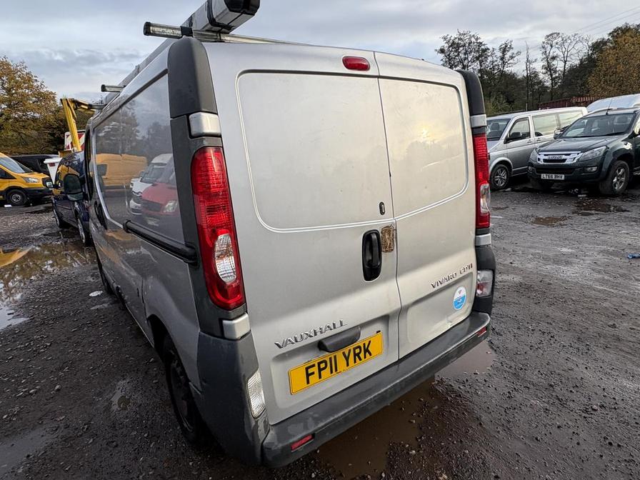 2011 Vauxhall Vivaro – Model: Vivaro 2700 CDTi 113 SWB – FP11YRK