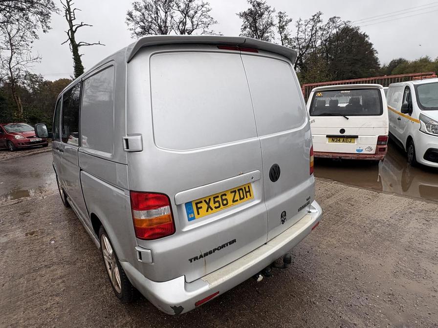 2006 Volkswagen Transporter – Model: Transporter T28 102 TDI SWB – FX56ZDH