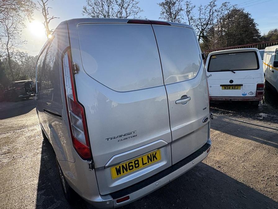 2018 Ford Transit Custom – Model: Transit Custom 300 Limited – WN68LNK