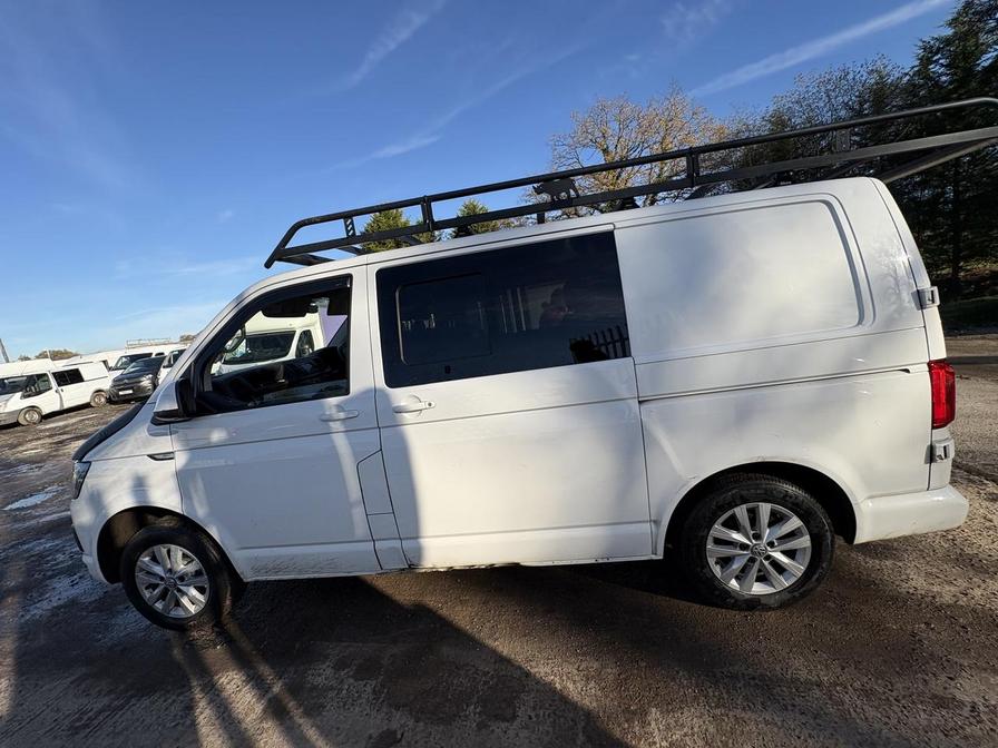 2018 Volkswagen Transporter – Model: Transporter T28 Highline TDI BlueMotion Technology – YS68HZV