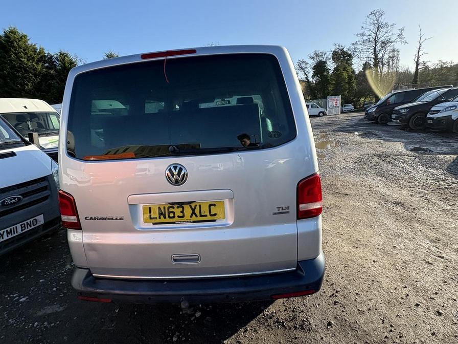 2013 Volkswagen Caravelle – Model: Caravelle Executive BlueMotion Technology TDI Auto – LN63XLC