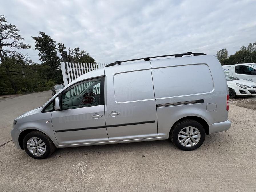 2014 Volkswagen Caddy MaxI – Model: Caddy Maxi C20 Highline TDI BlueMotion Technology – GP14NWT