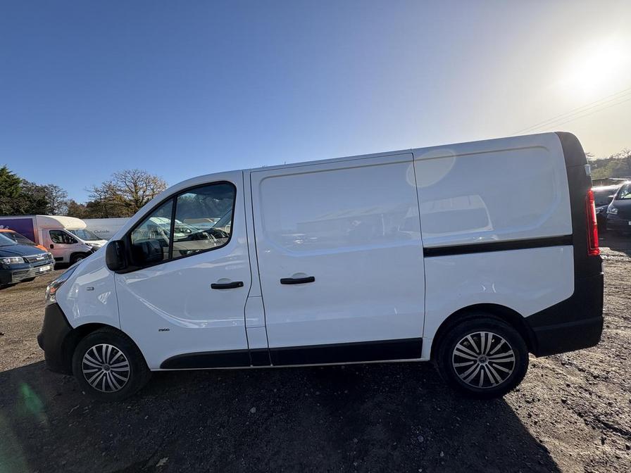 2016 Vauxhall Vivaro – Model: Vivaro  2900 CDTI – DV16HAX