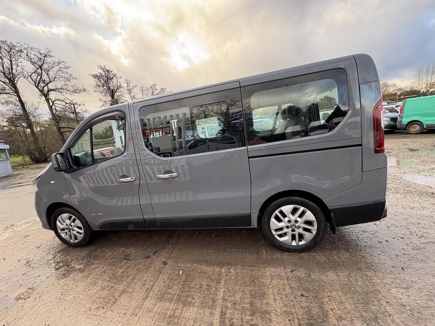 2017 Nissan NV300 – Model: NV300 Tekna DCI – KS17OKA