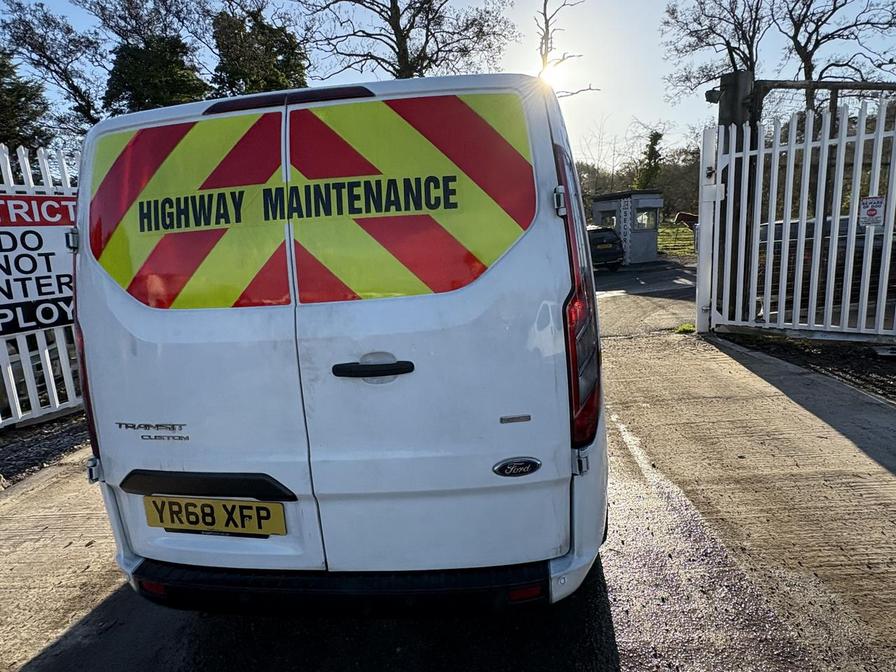 2018 Ford Transit Custom – Model: Transit Custom 280 Trend – YR68XFP