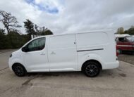 2019 Vauxhall Vivaro – Model: Vivaro 2900 Sportive S/S – DY69EKT