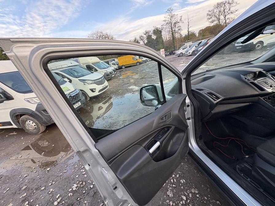 2018 Ford Transit Connect – Model: Transit Connect 230 Trend Auto – EN67RFZ