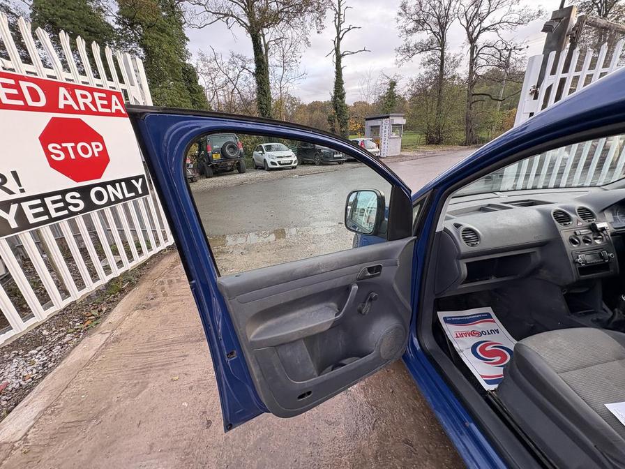 2012 Volkswagen Caddy MaxI – Model: Caddy Maxi C20 Kombi TDI 140 – YK62MUP