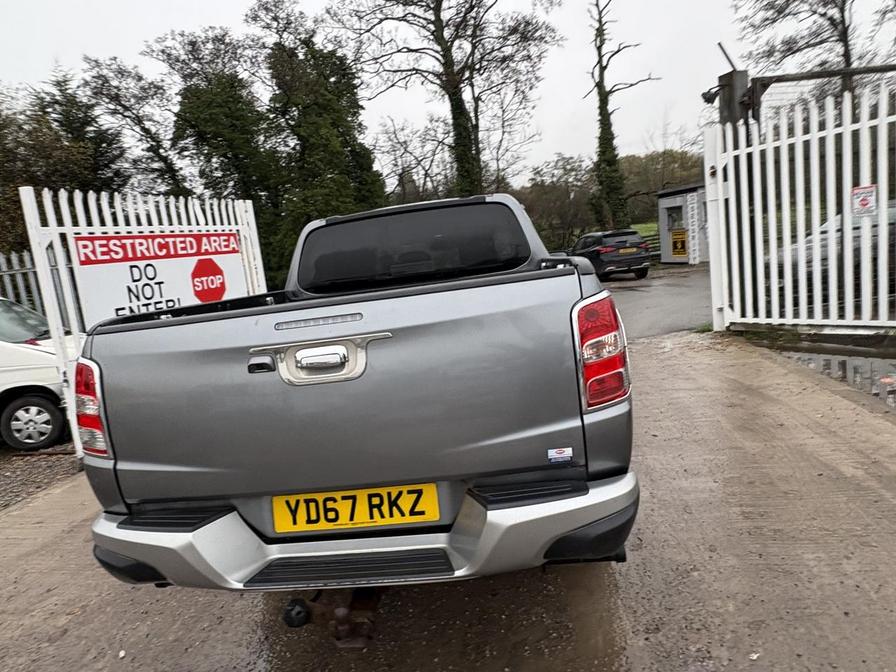 2018 Mitsubishi L200 – Model: L200 Barbarian DI-D – YD67RKZ