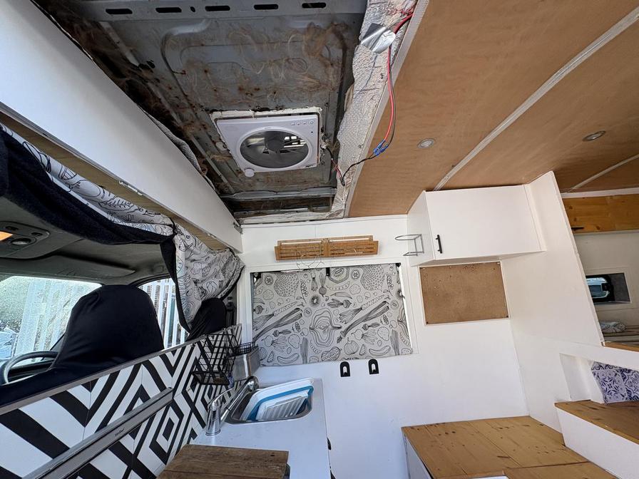 2005 Renault Master – Model: Master MM35 dCi 120 MWB – LT55EKO