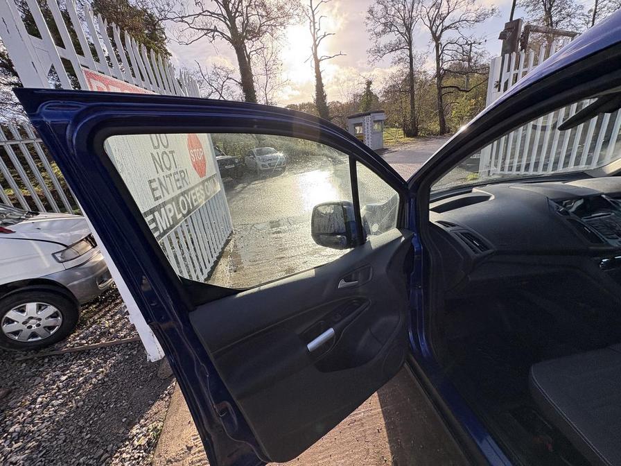 2016 Ford Transit Connect – Model: Transit Connect 200 Limited – OW65DPU