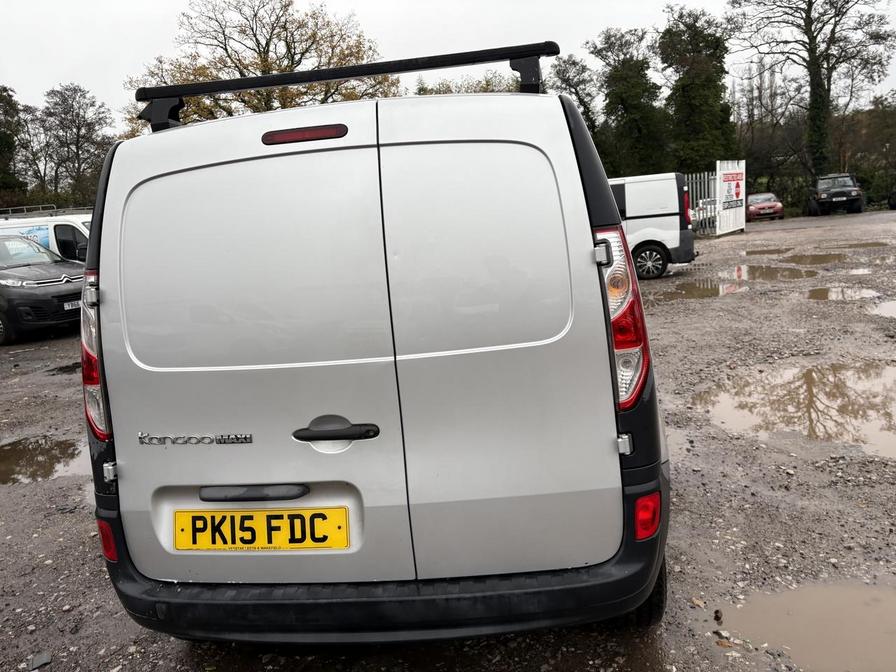 2015 Renault Kangoo Maxi – Model: Kangoo Maxi LL21 Core dCi – PK15FDC CHECK COOLANT