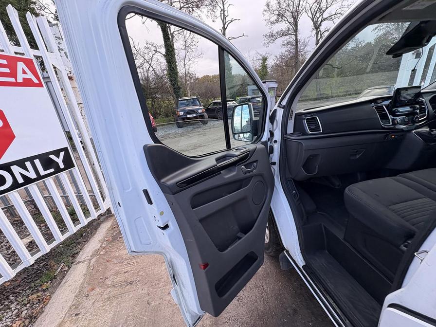 2021 Ford Transit Custom – Model: Transit Custom 300 Limited EcoBlue – WG71FFM