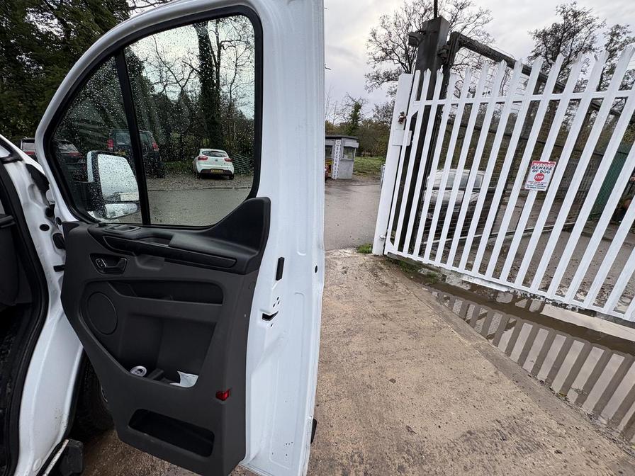 2021 Ford Transit Custom – Model: Transit Custom 300 Trend EcoBlue – HT71DZZ