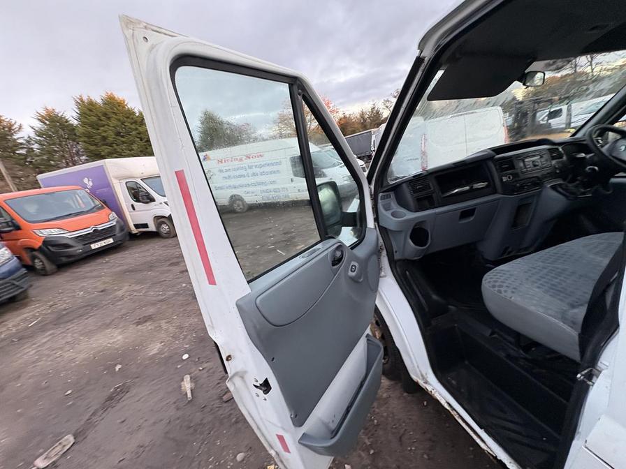 2008 Ford Transit – Model: Transit 115 T350 MWB RWD – CX58VVZ