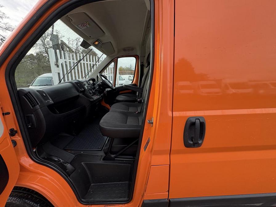 2021 Citroen Relay – Model: Relay 33 L1H1 Enterprise Blue HDi S/S – FY70FXR