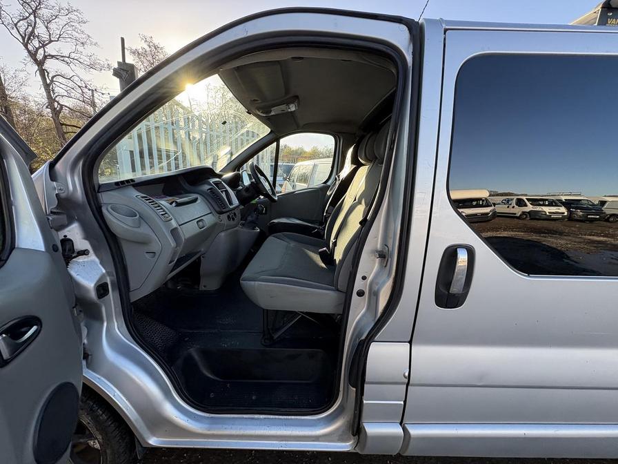 – Model:  – AC05DAW-DU61ZNF