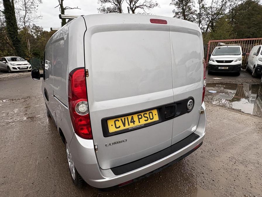 2014 Vauxhall Combo – Model: Combo 2000 L1H1 CDTi Sportive – CV14PSO
