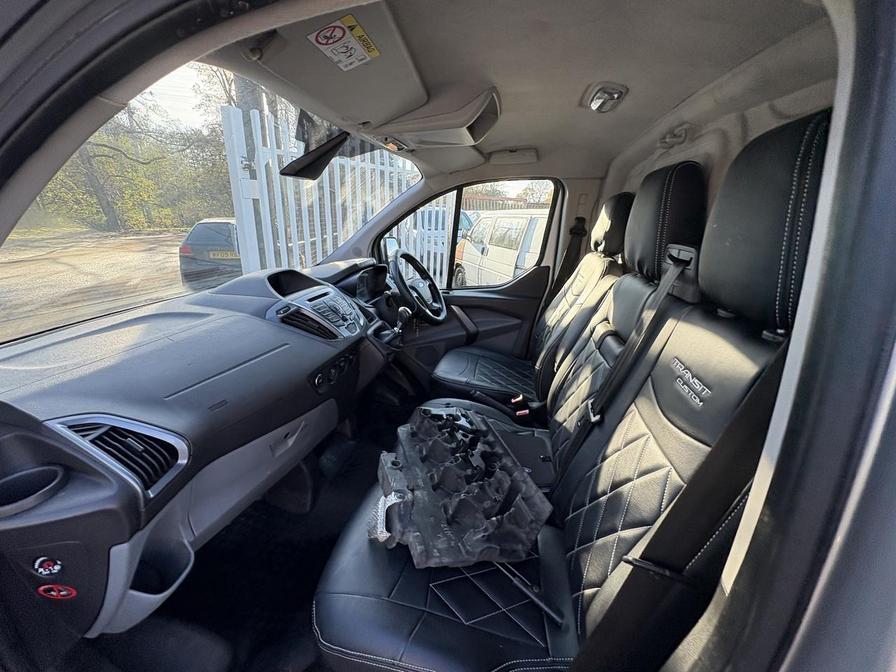 2016 Ford Transit Custom – Model: Transit Custom 290 Ltd E-Tech – EX16FOV