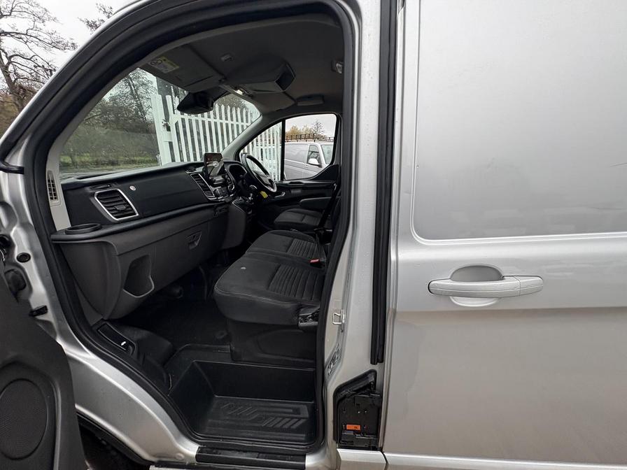 2021 Ford Transit Custom – Model: Transit Custom 340 Limited Edition MHEV – MM21RLO