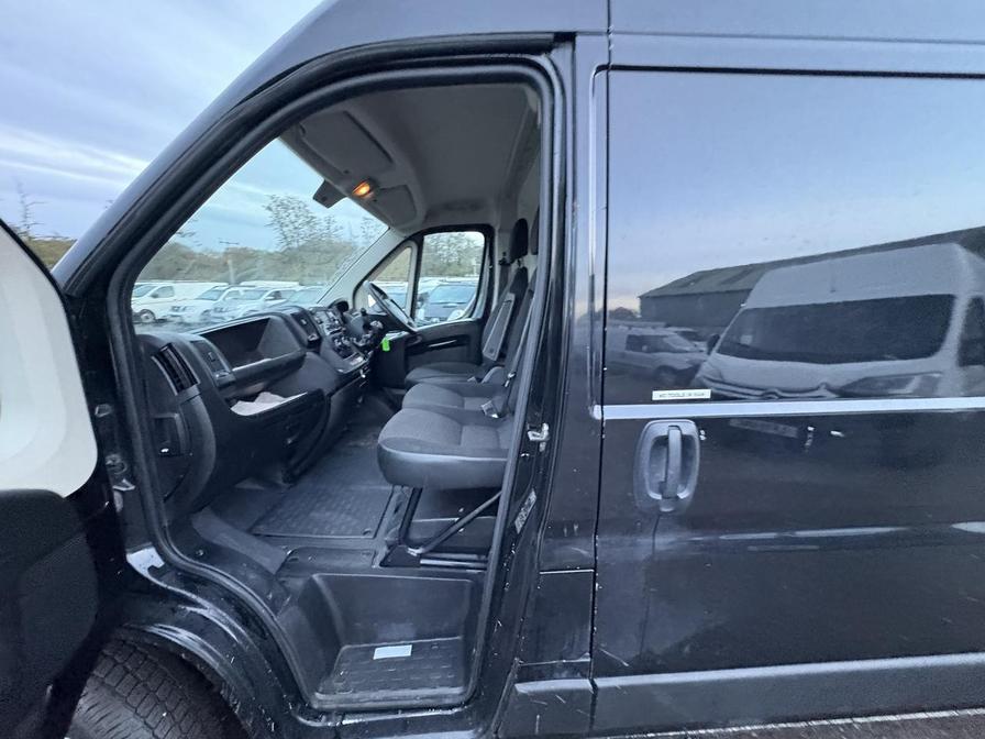 2021 Citroen Relay – Model: Relay 35 L2H2 Enterprise Blue HDi S/S – LA21VKE