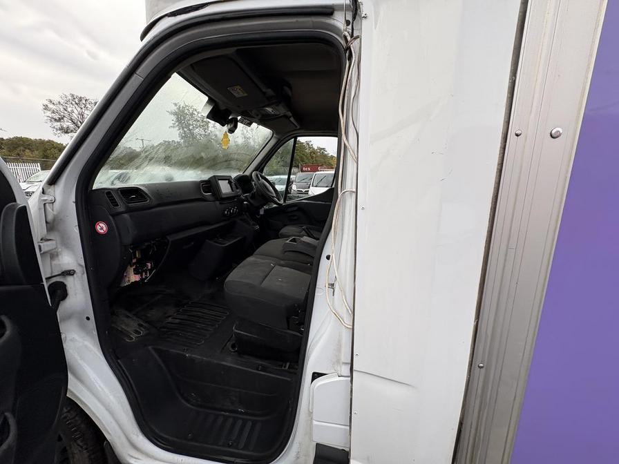 2023 Nissan Interstar – Model: Interstar Tekna DCI – DX23CNC