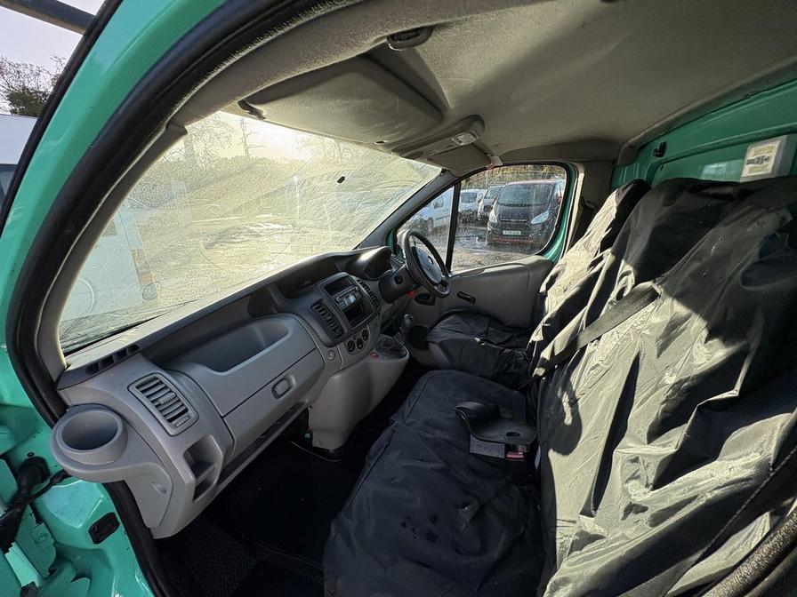 2013 Vauxhall Vivaro – Model: Vivaro  2900 CDTI LWB – BN13DFE