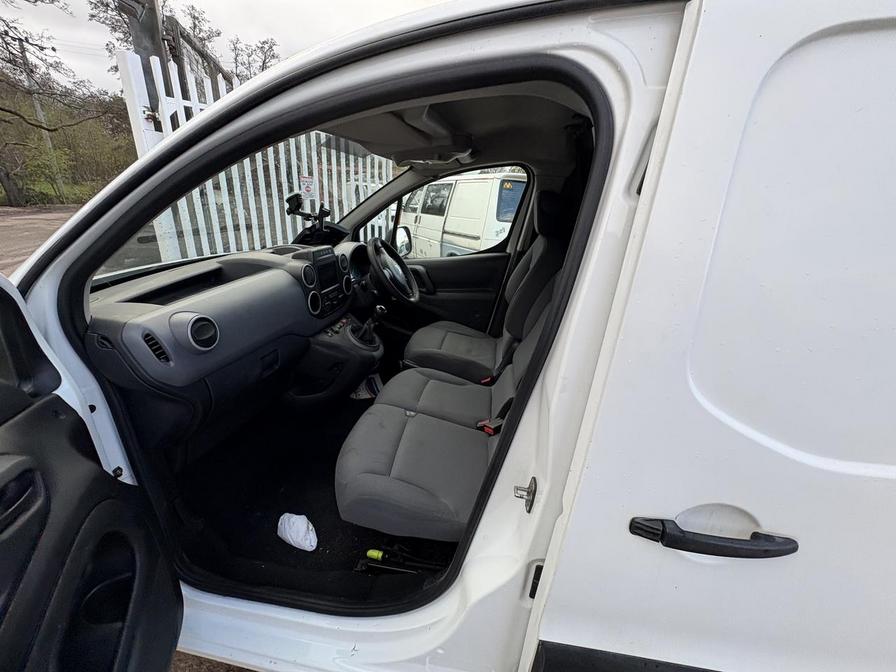 2016 Citroen Berlingo – Model: Berlingo 625 Enterprise Blue HDi – BT66XDK