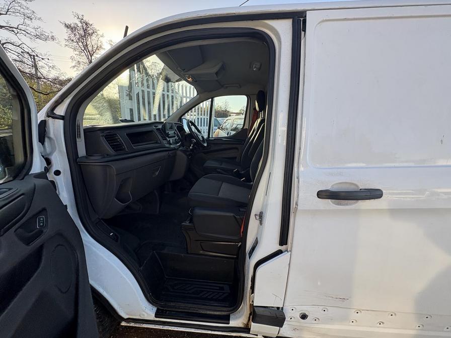 2019 Ford Transit Custom – Model: Transit Custom 340 Leader EcoBlue – MA69GKN