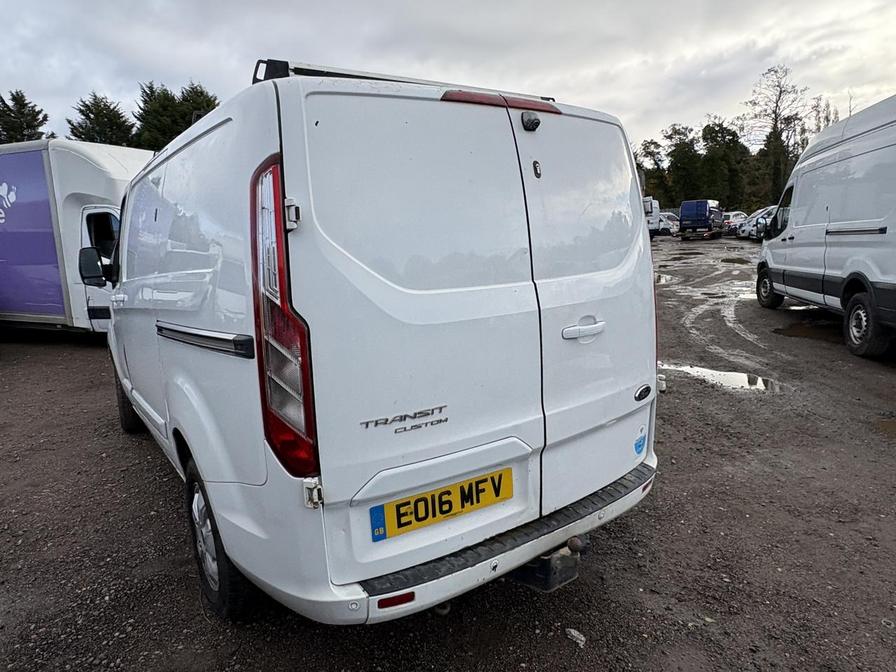 2016 Ford Transit Custom – Model: Transit Custom 270 Limited E-Tech – EO16MFV