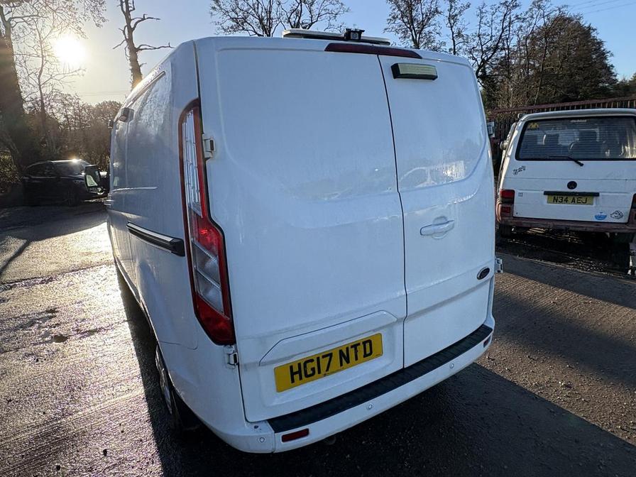 2017 Ford Transit Custom – Model: Transit Custom 270 Limited – HG17NTD