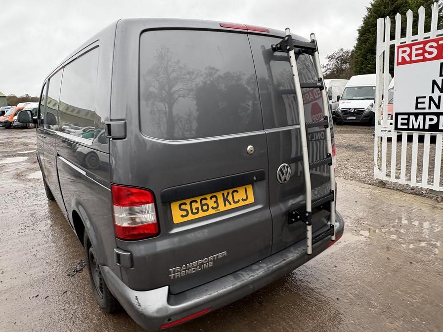 2013 Volkswagen Transporter – Model: Transporter T30 Trendline 140 TDI LWB – SG63KCJ