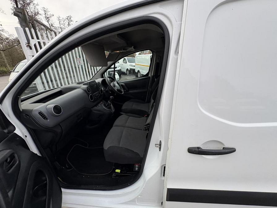 2018 Citroen Berlingo – Model: Berlingo 850 Enterprise Blue HDi – LD18DVC