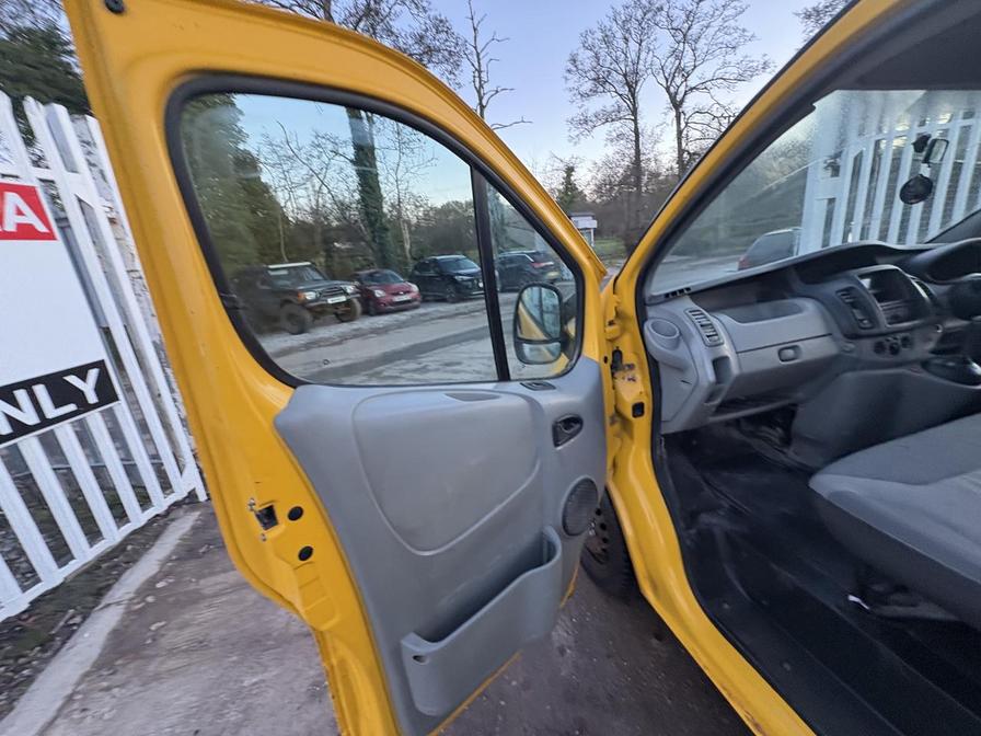 2010 Renault Trafic – Model: Trafic SL29 dCi 115 Semi-Auto – OU60BLX