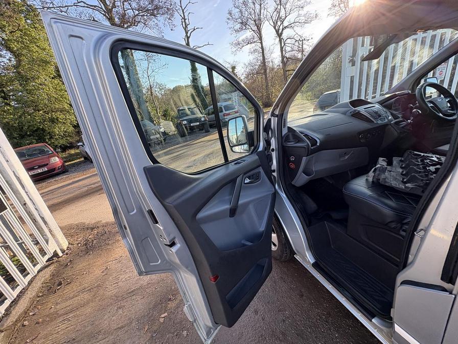 2016 Ford Transit Custom – Model: Transit Custom 290 Ltd E-Tech – EX16FOV