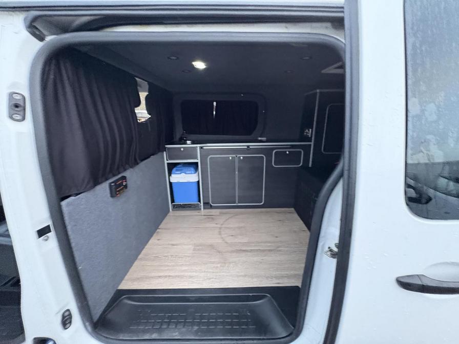 2020 Vauxhall Vivaro – Model: Vivaro 2900 Dynamic S/S – DY20OZJ