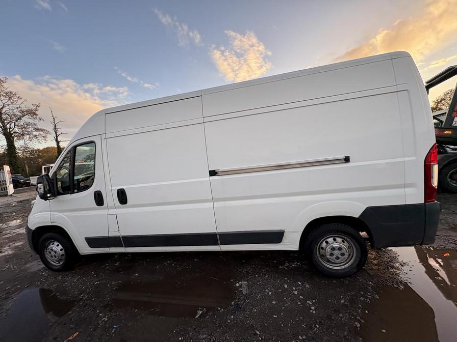 2018 Citroen Relay – Model: Relay 35 L3H2 Enterprise Blue HDi – LA18UAT