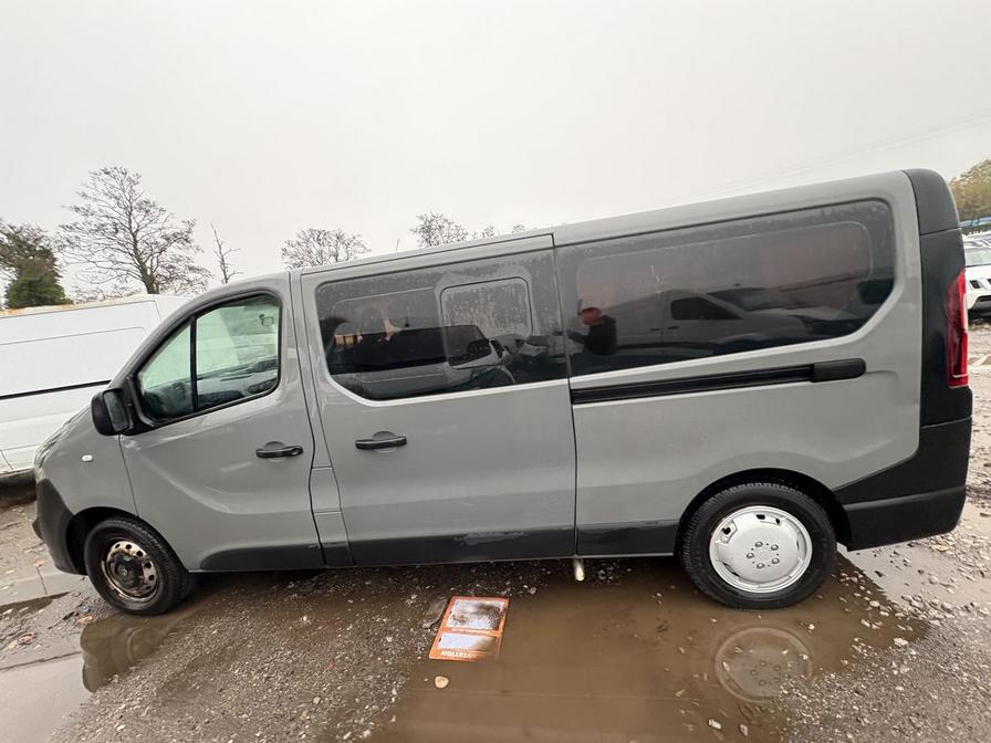 2018 Vauxhall Vivaro Combi – Model: Vivaro 2900 Combi CDTi ecoFLEX S/S – NK18CJU