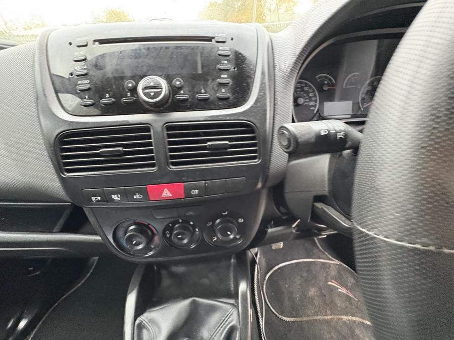 2015 Fiat Doblo Cargo – Model: Doblo 16V MultiJet – WN15WGO