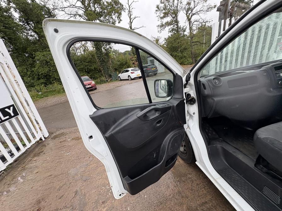 2021 Renault Trafic – Model: Trafic LL30 Business+ Energy dCi – YS21GCK