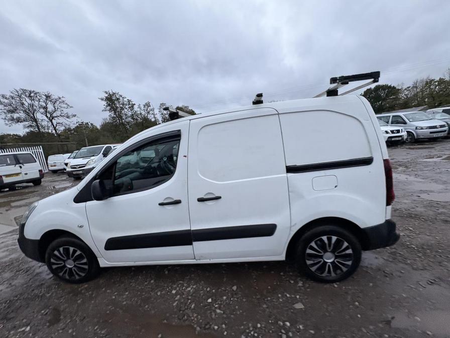 2017 Peugeot Partner – Model: Partner Professional L1 Blue HDi – NV17LRZ