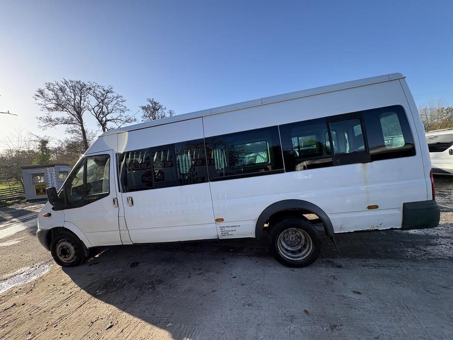 2009 Ford Transit – Model: Transit 140 T430 17s RWD – CP09KXA