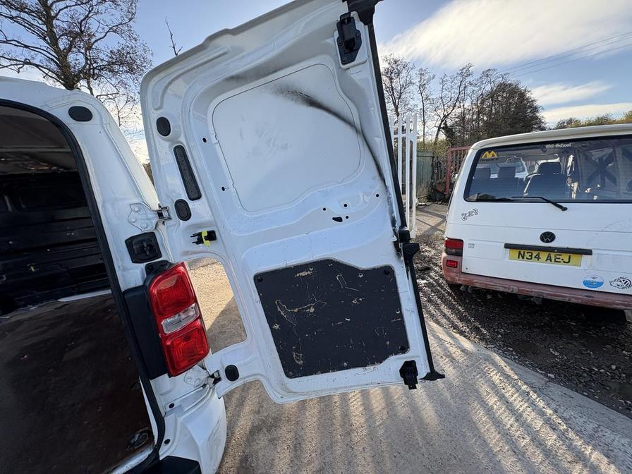 2019 Vauxhall Vivaro – Model: Vivaro 2900 Sportive S/S – DS69KMY