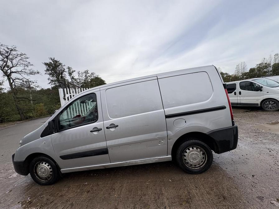 2015 Peugeot Expert – Model: Expert 1000 L1H1 Professional HDi – WK65VTA