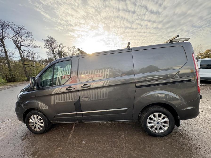 2020 Ford Transit Custom – Model: Transit Custom 300 Limited EcoBlue – MJ70PXH