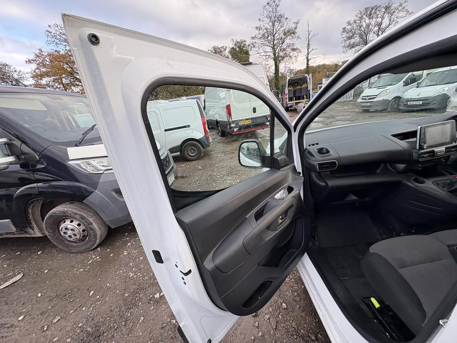 2020 Peugeot Partner – Model: Partner Professional L1 Blue HDi – CV20AMX