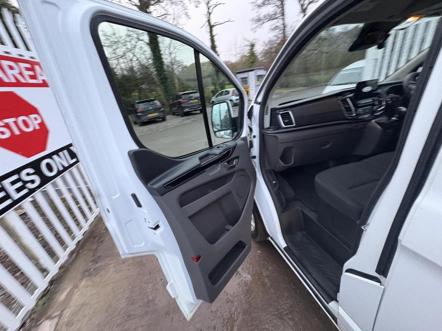 2020 Ford Transit Custom – Model: Transit Custom 300 Limited EcoBlue – BK20OHS